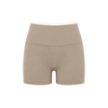 Outline shorts | Cream